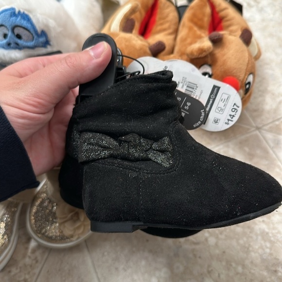 Baby Girl Shoe Lot size 3,4 - Picture 2 of 2